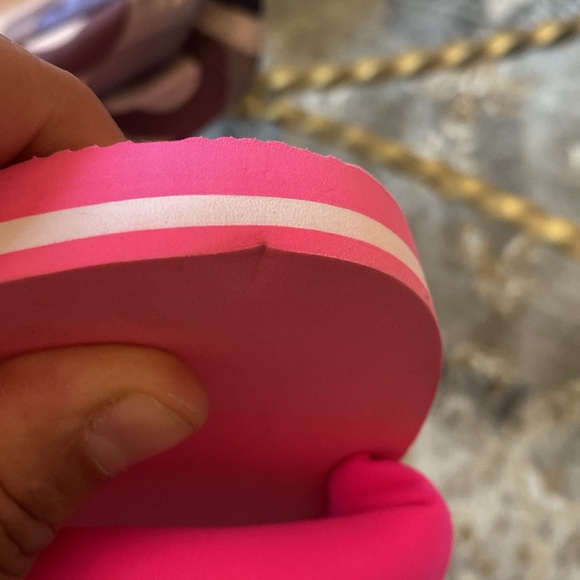 Uggs sandals - Picture 6 of 6